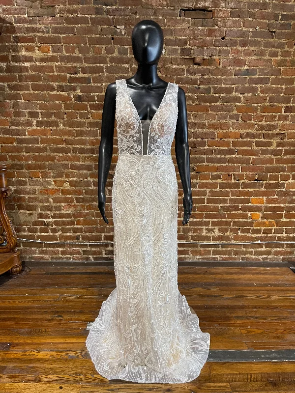 Smart - casual wedding dress for a laid - back ceremonyPollardi Jolie