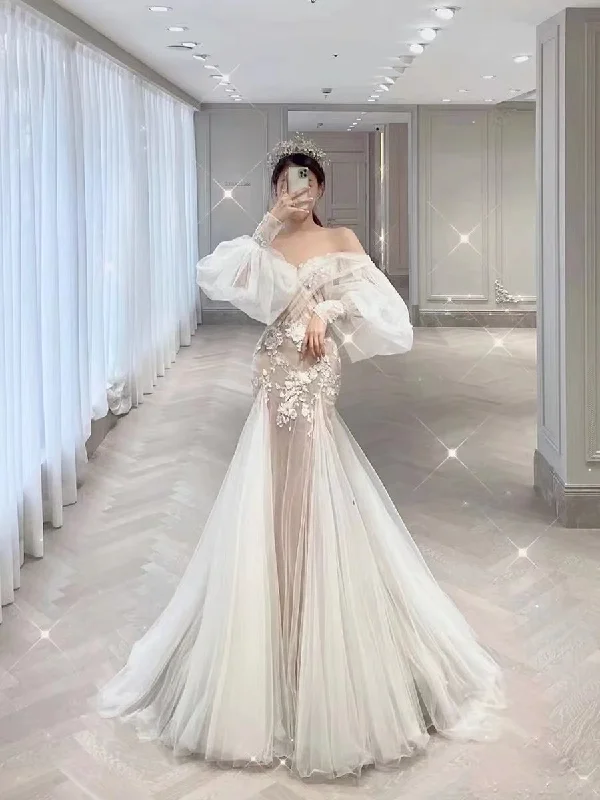 Maternity - friendly wedding dress for expecting bridesPopular Mermaid Lace Wedding Dresses, Bubble Sleeves Newest Bridal Gowns, Elegant Wedding Dresses