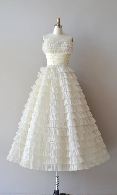 Navy - blue wedding dress for a sophisticated lookRetro Strapless Tea Length Wedding Dress with Tiered Ruffles