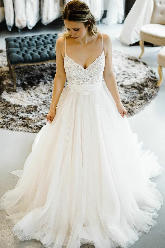 Outdoor - wedding - perfect lightweight wedding dressRomantic Princess Style Wedding Dresses with Spaghetti Straps Outdoor - wedding - perfect lightweight wedding dressRomantic Princess Style Wedding Dresses with Spaghetti Straps