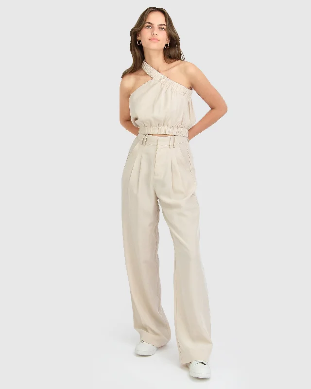 High waisted cargo pants with drawstring for women in a practical and adjustable styleState of Play Wide Leg Pant - Sand