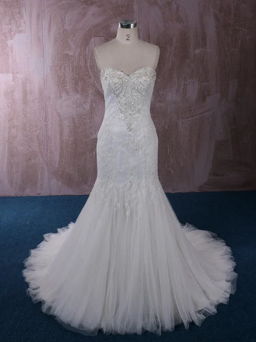 Sweetheart - neckline ball gown wedding dressStrapless Mermaid Lace Wedding Dress with Jeweled Bodice | QT85856 Sweetheart - neckline ball gown wedding dressStrapless Mermaid Lace Wedding Dress with Jeweled Bodice | QT85856