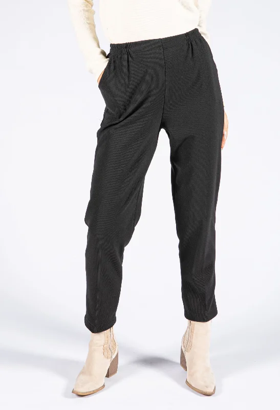 Printed cigarette pants for women in a trendy patternThermal, Fleece Lined Trousers Printed cigarette pants for women in a trendy patternThermal, Fleece Lined Trousers