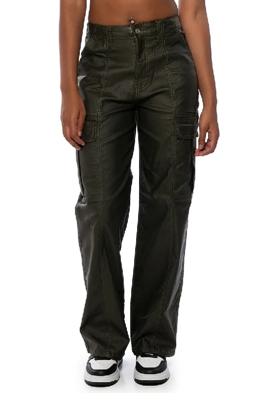 Thermal pants for women in extremely cold weatherUNFORGETTABLE CARGO PANT