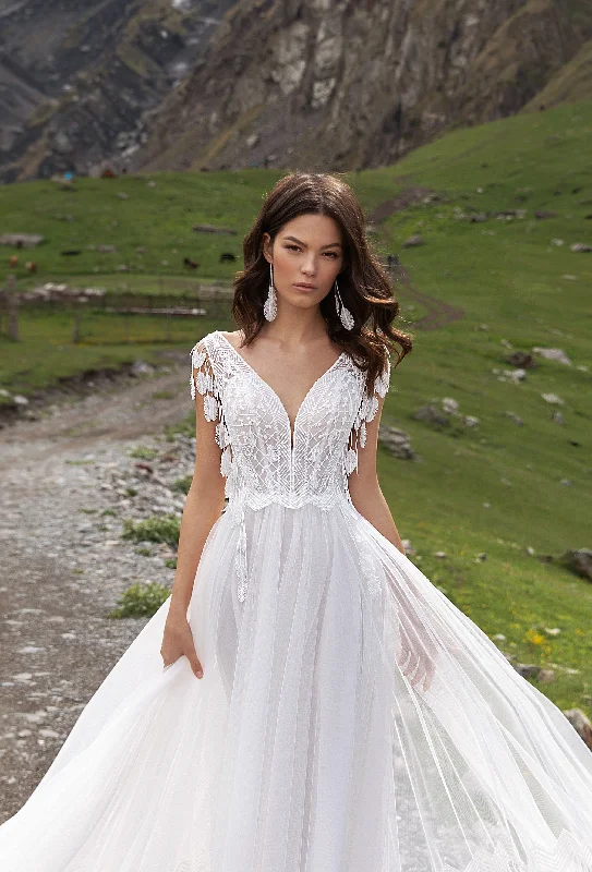 Illusion - sleeved wedding dress for a delicate lookV-Neck A-Line Wedding Dress