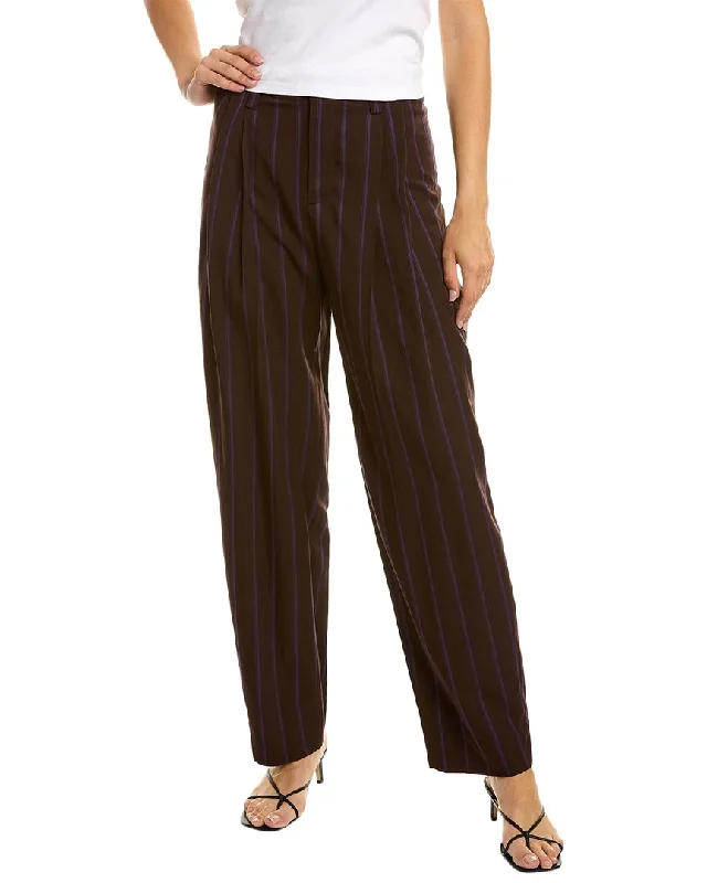 Pleated pants for women with a formal touchVince Pleated Wide Leg Pant