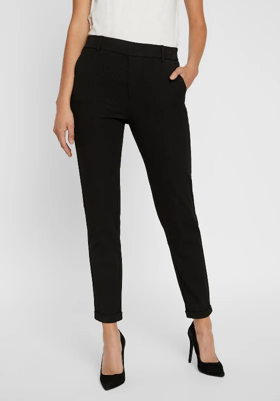 Striped wide leg jeans for women in a bold and trendy styleVero Moda Maya Slim Leg Trousers, Black Striped wide leg jeans for women in a bold and trendy styleVero Moda Maya Slim Leg Trousers, Black