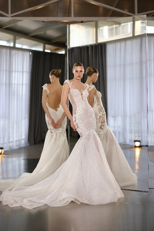 High - low hem wedding dress for a trendy touchXo