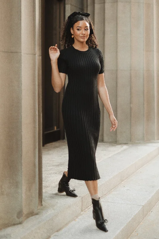 Dresses with Bell Sleeves for Ladies' Playful and Feminine LookAlexa Dress in Black Dresses with Bell Sleeves for Ladies' Playful and Feminine LookAlexa Dress in Black