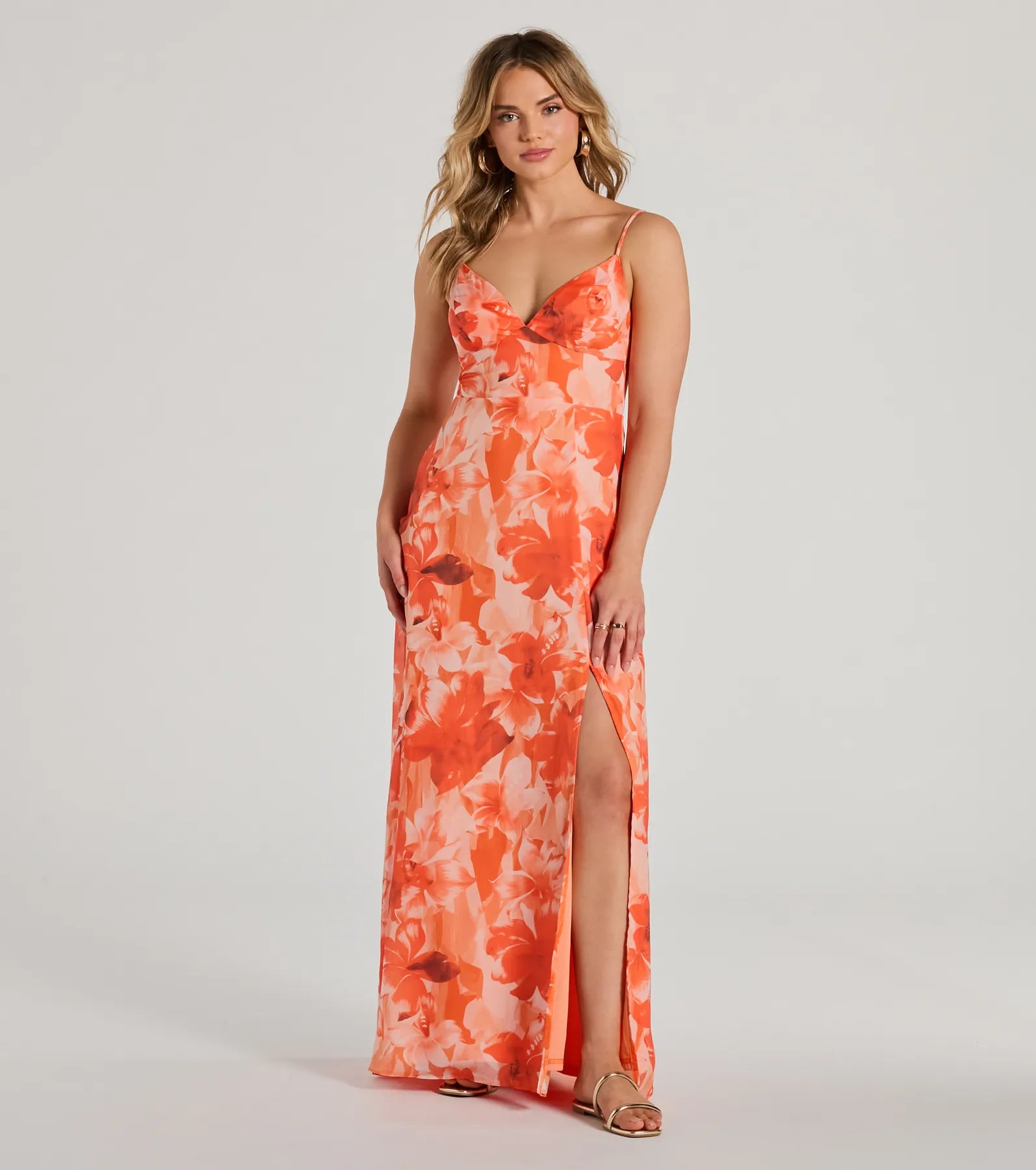 Dresses with Sequined Hearts and Ruffled Hem and Satin and Lace Combo and Bow at the Waist for Ladies' Romantic and Sweet LookBeauty So Unique Lace-Up Floral Chiffon Maxi Dress