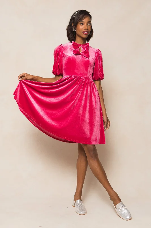 Dresses with Beaded Floral Wreath on the Bodice and High Low Hem for Ladies' Delicate and Dramatic LookCoquette Dress in Pink Dresses with Beaded Floral Wreath on the Bodice and High Low Hem for Ladies' Delicate and Dramatic LookCoquette Dress in Pink