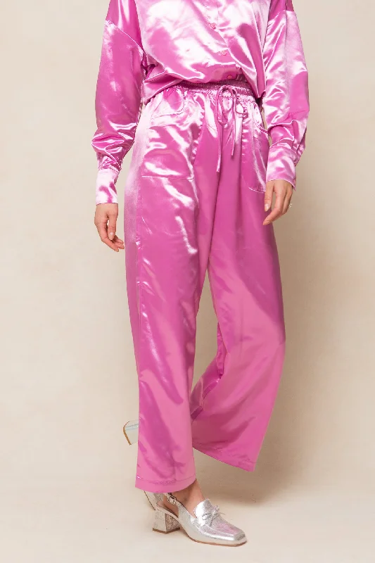 Dresses with Cut Out Details for Ladies' Bold and Fashionable LookFrancis Pants in Pink Dresses with Cut Out Details for Ladies' Bold and Fashionable LookFrancis Pants in Pink