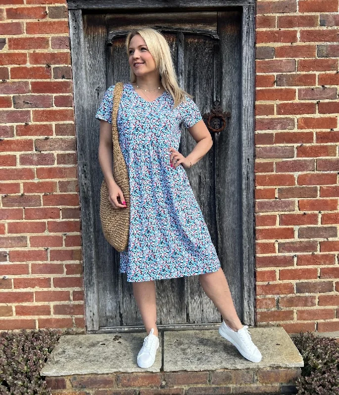 Dresses with Satin Trimmed Collar and Bow Back for Ladies' Classic and Intricate LookWild Madder Stream Brush Drawing Dress Dresses with Satin Trimmed Collar and Bow Back for Ladies' Classic and Intricate LookWild Madder Stream Brush Drawing Dress