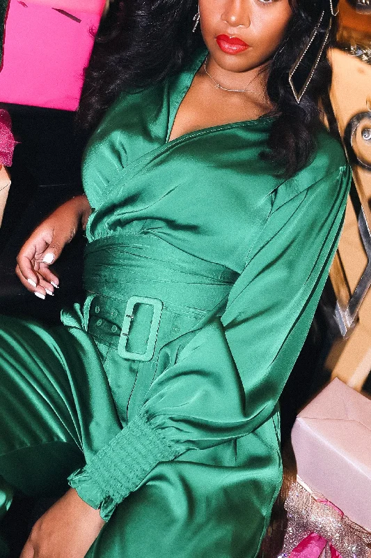 Dresses with Ruffled Sleeveless Top for Ladies' Dramatic and Artistic LookZendaya Top in Emerald Satin Dresses with Ruffled Sleeveless Top for Ladies' Dramatic and Artistic LookZendaya Top in Emerald Satin