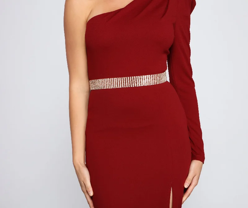 "Short dresses for women for a night out clubbing"All That Glitz Rhinestone Belt