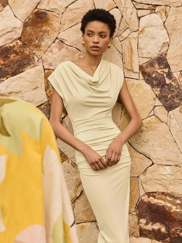 "Flash Sale: Grab Your Favorite Women's Dresses at Unbeatable Prices!"AVA MIDI DRESS "Flash Sale: Grab Your Favorite Women's Dresses at Unbeatable Prices!"AVA MIDI DRESS