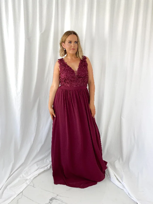 "Homecoming dresses for women to stand out"Laetitia Maxi Dress with Embroidered Top - Wine "Homecoming dresses for women to stand out"Laetitia Maxi Dress with Embroidered Top - Wine