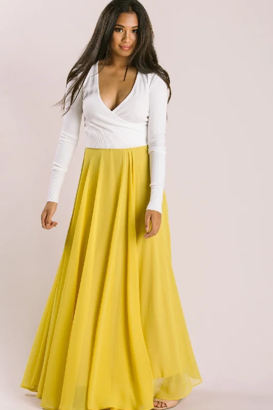 "Seasonal Sale: Save Big on Women's Dresses for Every Occasion"Petite Amelia Full Maxi Skirt