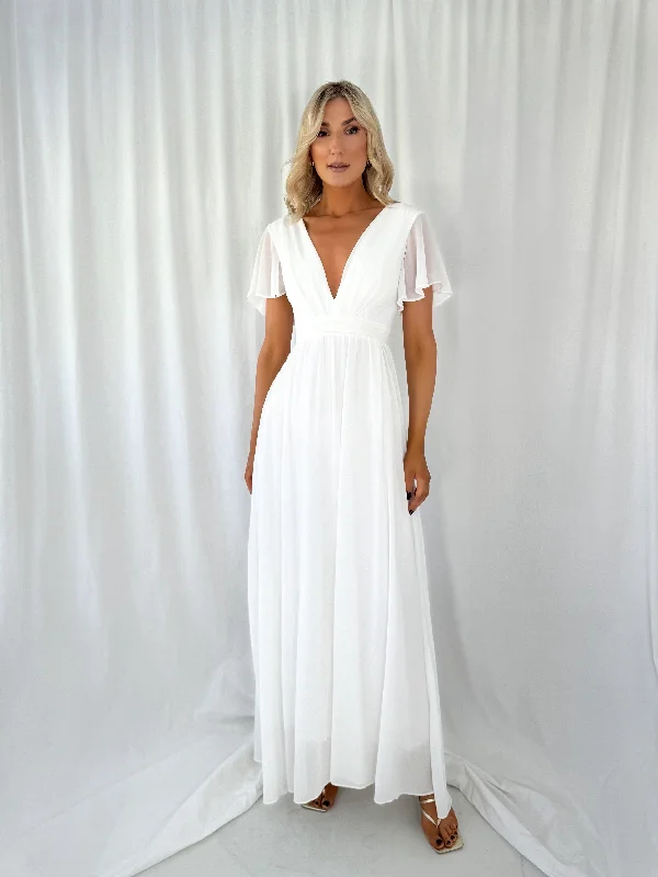 "A - line dresses for women to flatter the figure"Tacha Short Sleeves Maxi Dress - White "A - line dresses for women to flatter the figure"Tacha Short Sleeves Maxi Dress - White