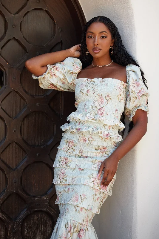 "Long sleeve dresses for women in cold weather"The Leilani Top in Tapestry Rose