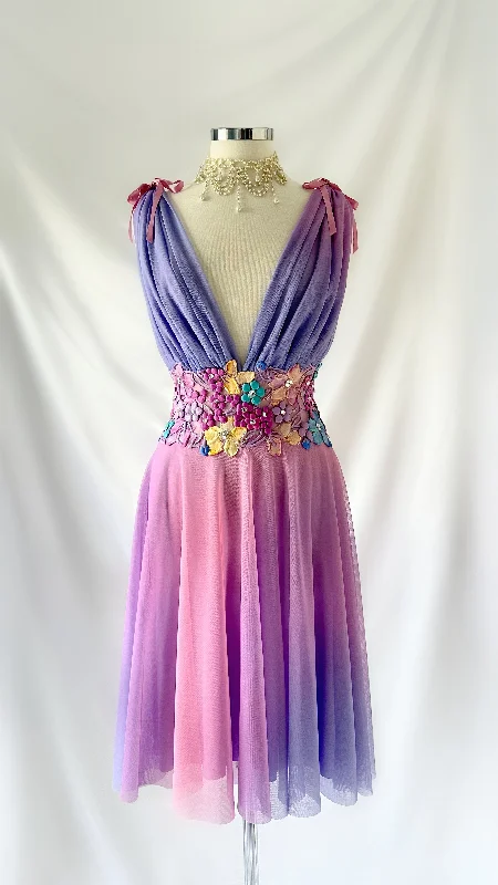 "Red dresses for women to make a bold statement"90s Couture Ema Savahl Pastel 3D Hand-Painted Fairytale Dress (XS/S)