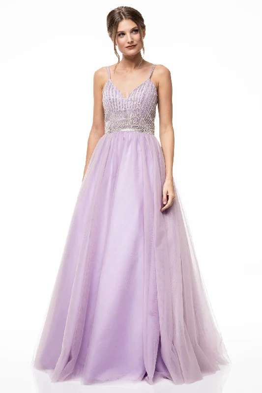 "Simple wedding dresses for women who prefer understated elegance"YD0774